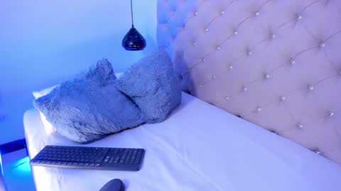 Snapshot of dikey_18 chatting on 12-12-24, 09:26 dikey_18 online show from 12-12-24, 09:26