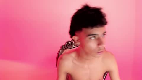 Snapshot of dikey_18 chatting on 02-08-25, 11:02 dikey_18 online show from 02-08-25, 11:02