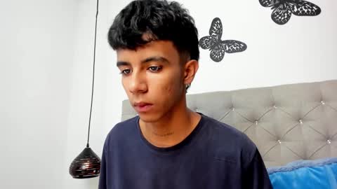 Snapshot of dikey_18 chatting on 02-14-25, 06:02 dikey_18 online show from 02-14-25, 06:02