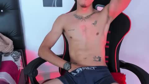 DILAN online show from 03-09-26, 01:15