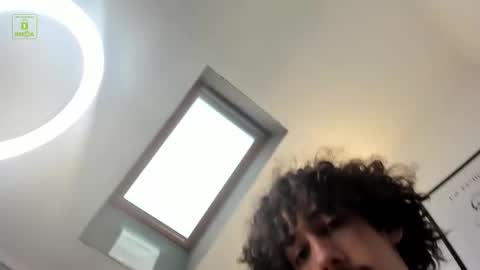 Snapshot of dilan_wolfe chatting on 12-18-25, 12:22 Dilan online show from 12-18-25, 12:22