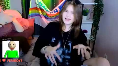 Snapshot of dilara_xbaby chatting on 07-28-26, 04:39 Dilara online show from 07-28-26, 04:39