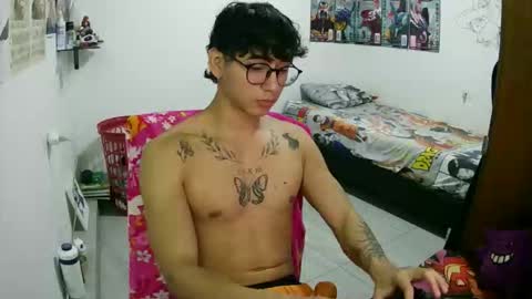Snapshot of dillom420 chatting on 01-14-26, 03:45 dillom420 online show from 01-14-26, 03:45