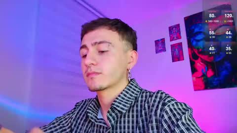 Julian Independent Model online show from 04-30-26, 12:50