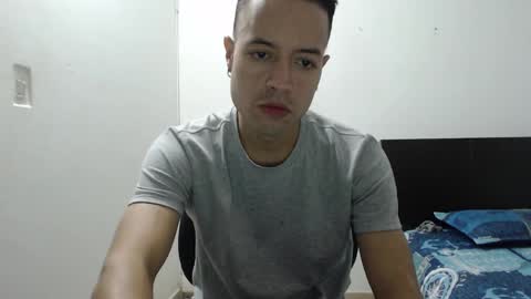 Snapshot of dimitri_quiet chatting on 12-02-24, 02:09 Dimitri online show from 12-02-24, 02:09