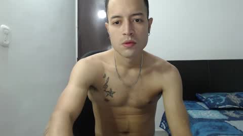 Snapshot of dimitri_quiet chatting on 12-19-24, 03:18 Dimitri online show from 12-19-24, 03:18