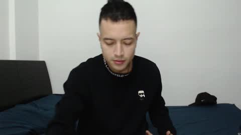 Snapshot of dimitri_quiet chatting on 01-04-25, 06:09 Dimitri online show from 01-04-25, 06:09