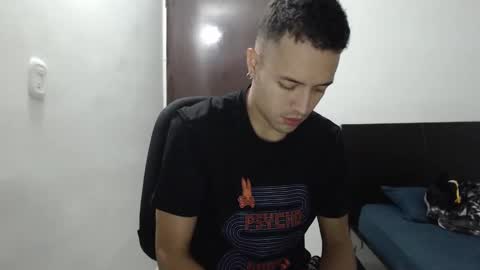 Snapshot of dimitri_quiet chatting on 01-05-25, 05:20 Dimitri online show from 01-05-25, 05:20