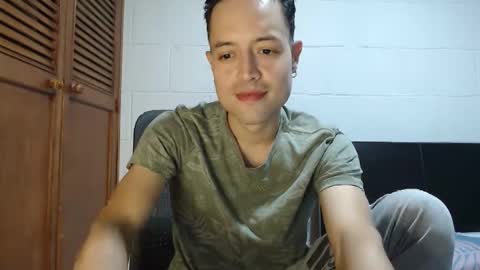 Snapshot of dimitri_quiet chatting on 03-11-26, 05:02 Dimitri online show from 03-11-26, 05:02