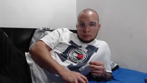 dimitribigdick18 online show from 05-02-26, 07:08