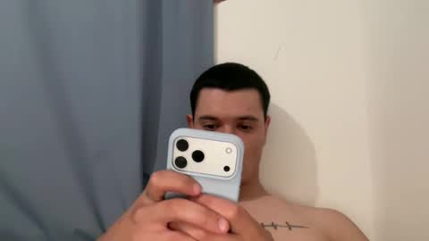 Snapshot of din_knox chatting on 04-02-26, 10:18 din_knox online show from 04-02-26, 10:18