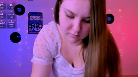 dina_bloom online show from 04-28-26, 09:03