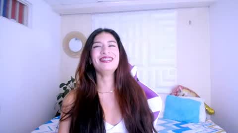 DINA online show from 07-23-26, 06:17