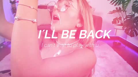 Snapshot of dina_ride chatting on 01-31-25, 06:25 online show from 01-31-25, 06:25