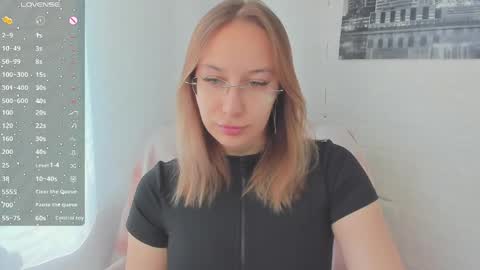 Dina online show from 04-03-26, 07:39