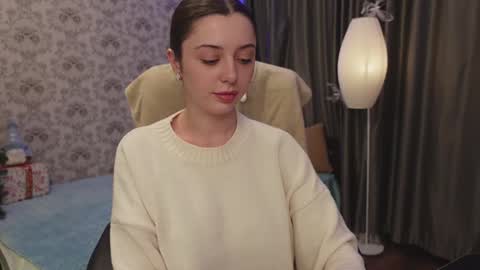 dinacandy online show from 12-20-24, 02:38