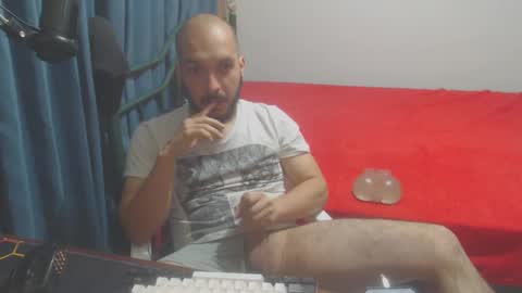 Snapshot of dinchtcams chatting on 02-14-25, 06:45 Dincht online show from 02-14-25, 06:45