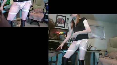 Snapshot of dinkdork094 chatting on 12-22-24, 11:09 Dinkdork just having a good time online show from 12-22-24, 11:09