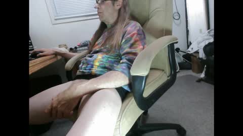 Snapshot of dinkdork094 chatting on 10-23-25, 05:07 Dinkdork just having a good time online show from 10-23-25, 05:07