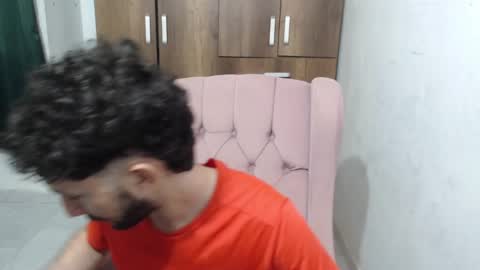 Henry online show from 12-02-24, 01:03