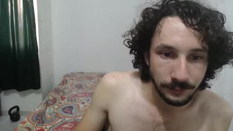 Snapshot of dioni_soe chatting on 11-02-25, 09:50 Henry online show from 11-02-25, 09:50