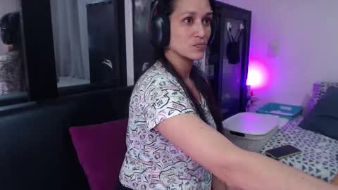Snapshot of diosa78afrodita chatting on 01-06-26, 01:53 diosa78afrodita online show from 01-06-26, 01:53