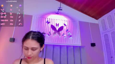 Cristal  online show from 11-23-25, 03:39