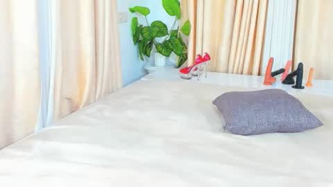 chocolate online show from 09-17-25, 08:54