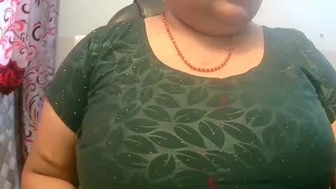 dipa2345 online show from 01-21-25, 06:11