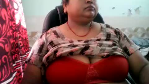 dipa2345 online show from 07-10-26, 06:39
