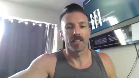 Snapshot of dirty_birdy_ chatting on 04-10-26, 05:50 dirty_birdy_ online show from 04-10-26, 05:50