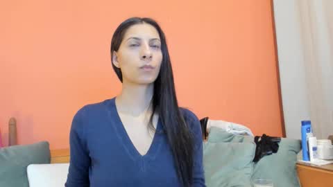 Snapshot of dirtybeya chatting on 02-25-26, 10:41 Dirtybeya online show from 02-25-26, 10:41