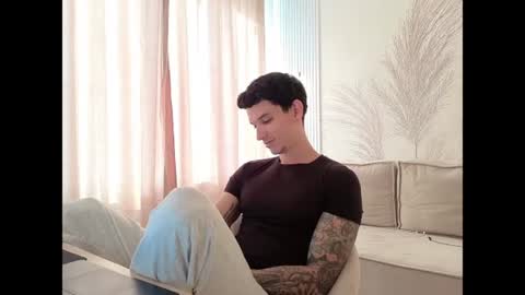 Snapshot of dirtyprettyboi chatting on 06-10-26, 03:22 buy tokens with link online show from 06-10-26, 03:22