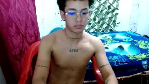 Snapshot of dirtyslimlatin chatting on 12-23-25, 01:36 dirtyslimlatin online show from 12-23-25, 01:36