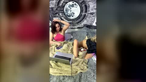 Snapshot of dirtysouthernslut chatting on 02-03-26, 12:10 Maisyn Willow online show from 02-03-26, 12:10