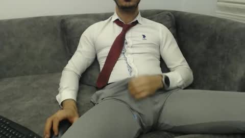 Snapshot of dirtyybooyy77 chatting on 05-03-26, 11:33 dirtyybooyy77 online show from 05-03-26, 11:33