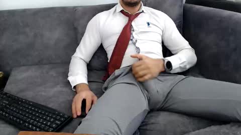Snapshot of dirtyybooyy77 chatting on 06-06-26, 10:31 dirtyybooyy77 online show from 06-06-26, 10:31
