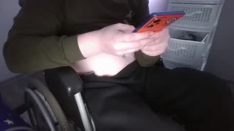 Disabledguy34 online show from 02-19-25, 06:43