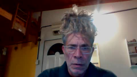Snapshot of discretopasivo chatting on 08-04-26, 01:09 discretopasivo online show from 08-04-26, 01:09