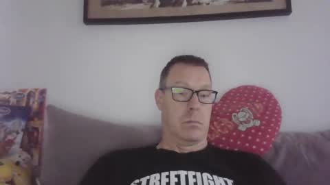 Snapshot of disney0988 chatting on 12-09-24, 08:11 disney0988 online show from 12-09-24, 08:11