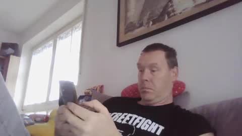 Snapshot of disney0988 chatting on 12-10-24, 09:44 disney0988 online show from 12-10-24, 09:44