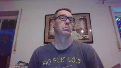 Snapshot of disney0988 chatting on 12-16-24, 06:21 disney0988 online show from 12-16-24, 06:21