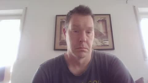 Snapshot of disney0988 chatting on 01-05-25, 09:59 disney0988 online show from 01-05-25, 09:59