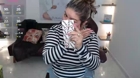 Snapshot of diva_milf chatting on 02-14-26, 04:37 Diva online show from 02-14-26, 04:37