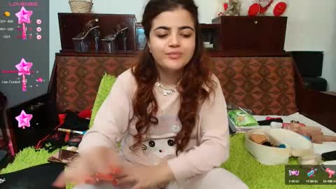 Snapshot of divine_goddess69 chatting on 10-16-25, 08:43 Ana online show from 10-16-25, 08:43