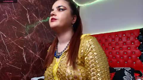 Snapshot of divine_goddess69 chatting on 06-08-26, 09:26 Ana online show from 06-08-26, 09:26