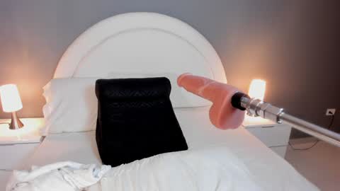 divine_sin online show from 02-06-25, 10:21