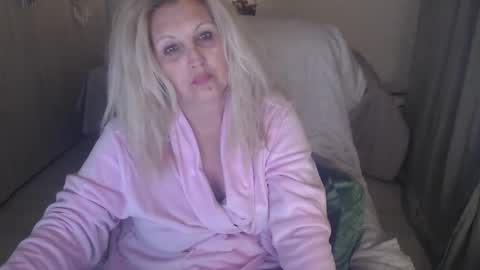 Alexxa online show from 04-12-26, 08:03