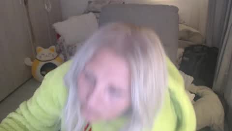 Alexxa online show from 04-29-26, 06:47