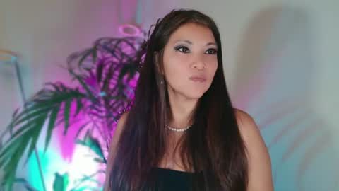 DivineLynn online show from 07-12-26, 01:57